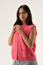 Load image into Gallery viewer, Orfeo Matt knit gilet with patch pocket Rose - CW CW