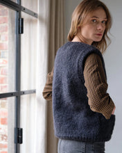 Load image into Gallery viewer, Bibico Mira hand knit cable pocket waistcoat Navy