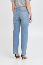Load image into Gallery viewer, Ichi Twiggy straight leg jean Light Blue
