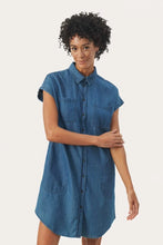 Load image into Gallery viewer, Part Two Ellena denim shirt dress Medium Blue
