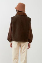 Load image into Gallery viewer, Orfeo Madeline faux sheepskin gilet Chocolate
