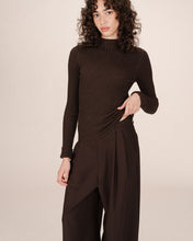 Load image into Gallery viewer, Grace & Mila Saturday ribbed knit mock neck jumper Chocolate