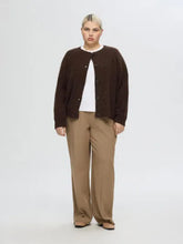 Load image into Gallery viewer, Selected Lulu short cardigan Coffee Bean
