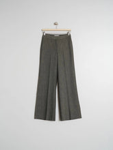 Load image into Gallery viewer, Indi & Cold Herringbone suit trouser Carbon