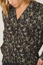 Load image into Gallery viewer, Indi & Cold Romantic boho blouse Black