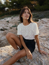 Load image into Gallery viewer, Indi &amp; Cold Embroidered cut work top White

