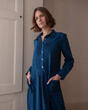 Load image into Gallery viewer, Bibico Jack textured denim shirt dress Indigo