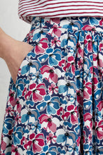 Load image into Gallery viewer, Seasalt Forsythia skirt in Samson flower charm - CW CW