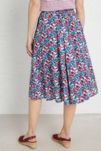 Load image into Gallery viewer, Seasalt Forsythia skirt in Samson flower charm - CW CW