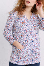 Load image into Gallery viewer, Seasalt Gypsophilia print top in Winifreds Border Salt