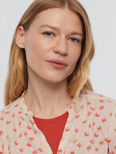 Load image into Gallery viewer, Nice Things Small Crabs print crinkle shirt in a bag Ecru