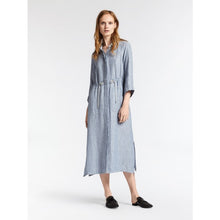 Load image into Gallery viewer, Sandwich Linen maxi shirt dress in Blue - CW CW