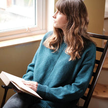 Load image into Gallery viewer, Bibico Iris oversized boat neck oversized jumper with patch pockets in Emerald