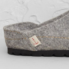 Load image into Gallery viewer, Seasalt Trevauncance slippers in Pebble - CW CW