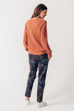 Load image into Gallery viewer, SKFK Hize autumnal print sateen trousers in Black Multi
