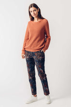 Load image into Gallery viewer, SKFK Hize autumnal print sateen trousers in Black Multi