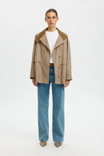 Load image into Gallery viewer, Selected Kylie jacket Teak

