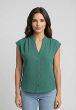 Load image into Gallery viewer, Grace &amp; Mila Wesra cotton gauze blouse Emerald Green - CW CW 
