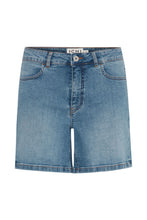 Load image into Gallery viewer, Ichi Twiggy denim shorts Light Blue Washed
