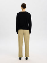 Load image into Gallery viewer, Selected Femme Thea Merino wool jumper Black
