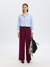 Load image into Gallery viewer, Selected Femme Ilina contrast shirt Cashmere Blue Stripes
