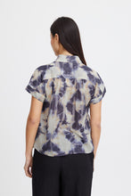 Load image into Gallery viewer, Ichi Emmeretta Tie dye shirt Mixed Blues
