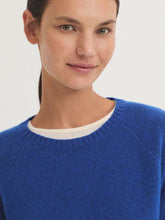 Load image into Gallery viewer, Nice Things Button detail short knit jumper Royal Blue
