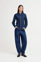 Load image into Gallery viewer, Ichi Berisel barrel denim jean Authentic Blue
