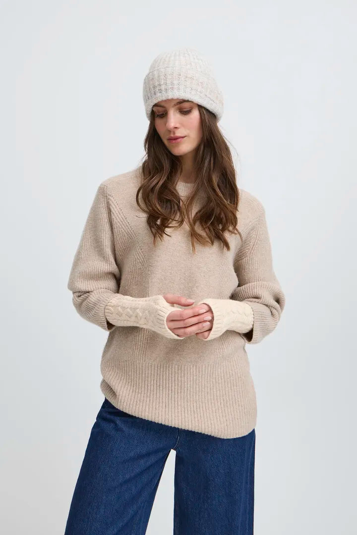 Ichi Lucy cable fingerless mittens Oatmeal Melange
