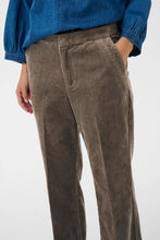 Load image into Gallery viewer, Part Two Mishas classic cropped cord trouser Falcon
