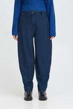 Load image into Gallery viewer, Ichi Kate casual barrel leg trouser Dark Blue
