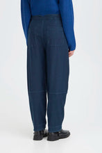 Load image into Gallery viewer, Ichi Kate casual barrel leg trouser Dark Blue

