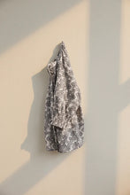 Load image into Gallery viewer, Part Two Almeras dobby jacquard cotton shirt Dark Navy Leaf Print
