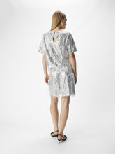 Load image into Gallery viewer, Object Tella sequin top Silver
