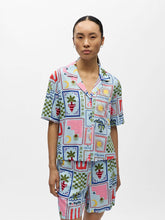 Load image into Gallery viewer, Object Jedie postcard print shirt Pale Sky Graphic - CW CW 
