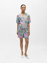 Load image into Gallery viewer, Object Jedie postcard print shirt Pale Sky Graphic - CW CW 
