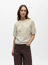 Load image into Gallery viewer, Object Niko 3D floral knit Birch - CW CW 
