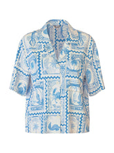 Load image into Gallery viewer, Object Vima postcard print shirt Blue Birch - CW CW 
