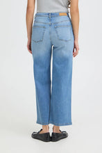 Load image into Gallery viewer, Ichi Twiggy cropped wide leg jeans Light Wash - CW CW 
