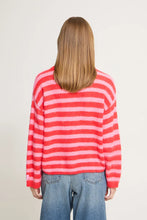 Load image into Gallery viewer, Ichi Blush relaxed sweater Poinsetta Stripe
