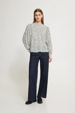 Load image into Gallery viewer, Ichi Vera ditsy print blouse Birch Blue
