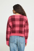 Load image into Gallery viewer, Ichi Helena checked jacquard knit jumper Fruit Dove
