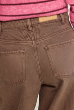 Load image into Gallery viewer, Ichi Blich barrel denim jeans Brown

