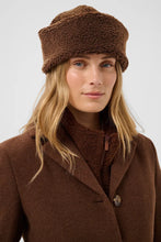 Load image into Gallery viewer, Part Two Chrisse sherpa hat Downtown Brown

