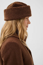 Load image into Gallery viewer, Part Two Chrisse sherpa hat Downtown Brown
