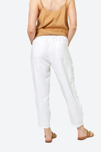 Load image into Gallery viewer, Eb &amp; Ive Verve tapered trouser Blanc
