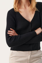 Load image into Gallery viewer, Part Two Camusa fitted ribbed cardigan Black
