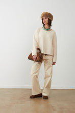 Load image into Gallery viewer, Orfeo Tam relaxed easy knit Ecru
