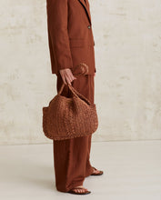 Load image into Gallery viewer, Yerse Handmade raffia bag Chocolate
