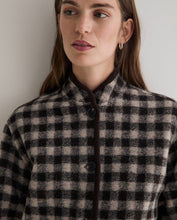 Load image into Gallery viewer, Yerse Boiled wool check jacket Chocolate Ecru
